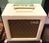 Click for large photo of VOX AC4TV