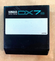 Click for large photo of Yamaha DX7 IIFD Rom