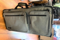 Click for large photo of Gator G-Club