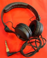 Click for large photo of Sennheiser HD25