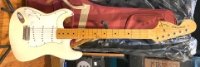 Click for large photo of Fender Jimi Hendrix Strat