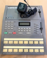 Click for large photo of Alesis HR-16