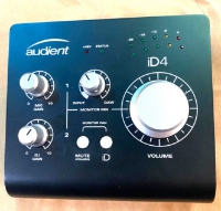 Click for large photo of Audient iD4