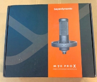 Click for large photo of BeyerDynamic M 70 Pro X