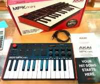 Click for large photo of Akai MPK Mini