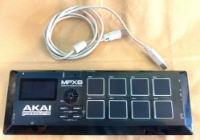 Click for large photo of Akai MPX8
