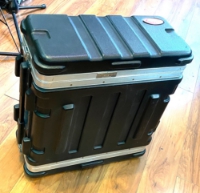 Click for large photo of SKB 4 Space Rack